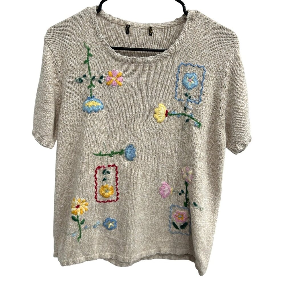 Vintage Style Floral Embroidered Beige Knit Short-Sleeve Top